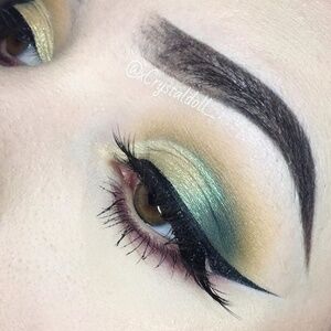 ABH "Subculture" eyeshadow palette